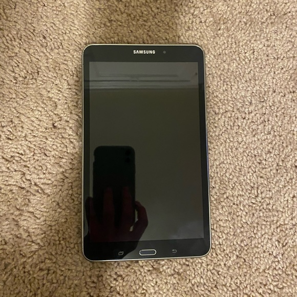 Samsung Galaxy Tablet 4 - Picture 1 of 5